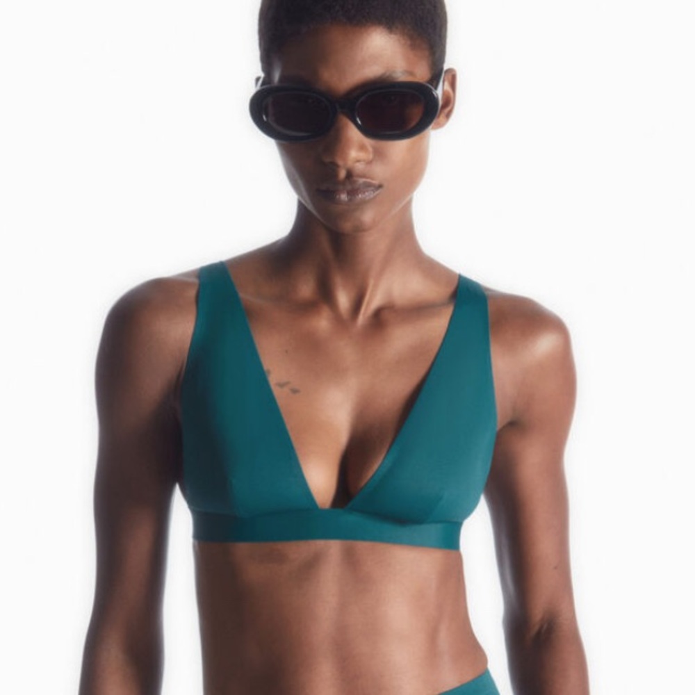 NWT [Summersalt] Plunge Bikini Swimsuit Top in Seaweed Women’s Multiple Sizes